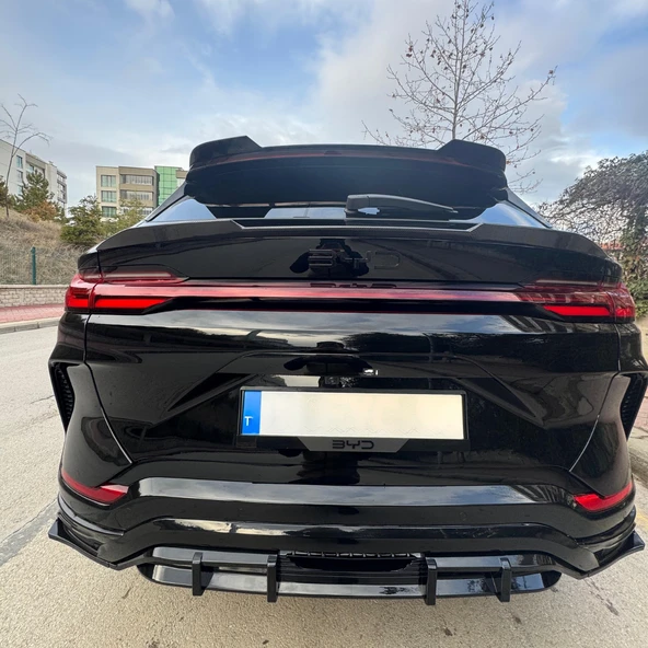 Byd Seal U Body Kit Ön Lip Arka Difüzör Siyah Renk 2parça (Boyasız) +2 Adet Spoiler ürün görseli 1