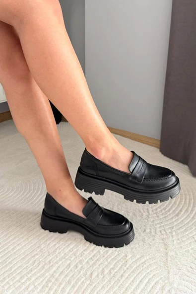 Kadın Leoo Siyah Cilt Kalın Taban Loafer Makosen Ayakkabı ürün görseli 1