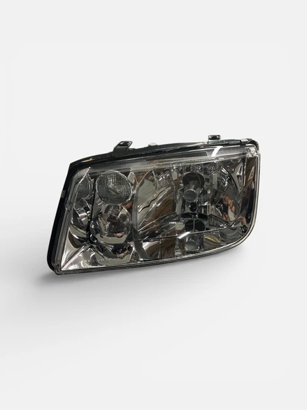 DEPO VOLKSWAGEN BORA SOL ÖN FAR LAMBASI 1997-2004 SİSSİZ ürün görseli 1