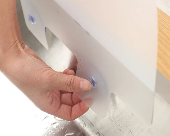 Lavabo ve Ocak Sıçrama Önleyici Vantuzlu Kalkan ürün görseli 1