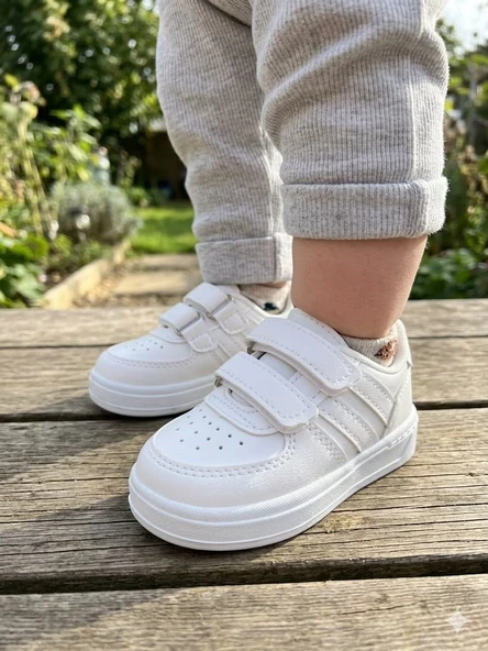 Günlük Unisex Çocuk Cırtlı Işıklı Spor Ayakkabı BNT208 ürün görseli 1