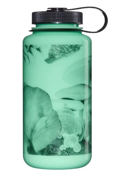 Nalgene 32oz WM Glow w/Black Mushrooms ürün görseli 1