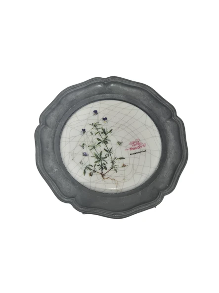 Vintage Zınn Çerçeveli Dekoratif 3 Renkli MenekşeTemalı Duvar Tabağı 10cm 008 ürün görseli 1