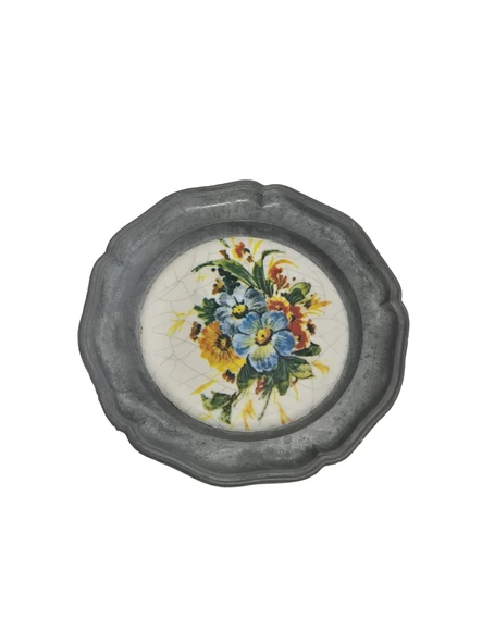 Vintage Zınn Çerçeveli Dekoratif Çiçek Temalı Duvar Tabağı 10cm 010 ürün görseli 1