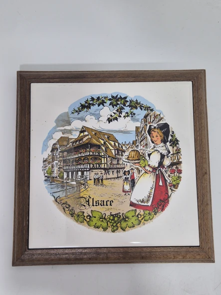 Vintage Alsace Temalı  Seramik Nihale - Resim 2