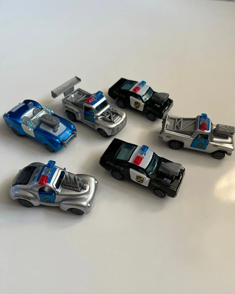 Çek Bırak Metal Polis Arabalar 6 Parçalı Set 8 Cm Arabalar ürün görseli 1