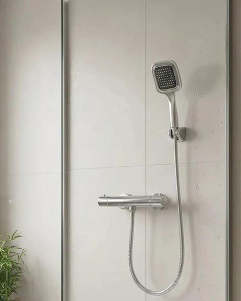 Çok Fonksiyonlu Siyah El Duşu Seti Spiral Hortum Ve Duş Askısı Banyo Duş Başlığı ürün görseli 1