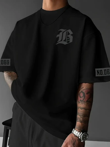 Baskılı Oversize Bisiklet Yaka T-shirt - Siyah ürün görseli 1