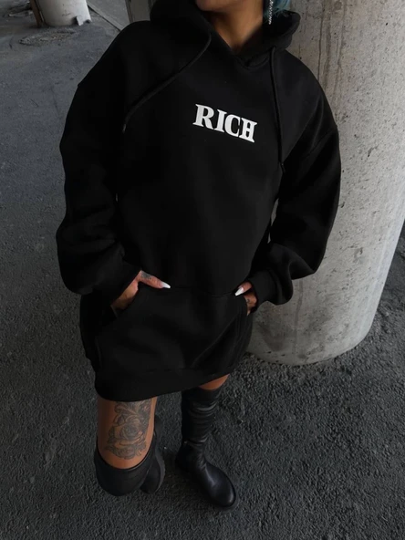Uzun Kol Kapşonlu Göğüs Baskılı SweatShirt - Siyah ürün görseli 1