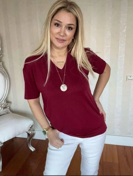 Kadın Kısa Kollu V Yaka Bluz ürün görseli 1
