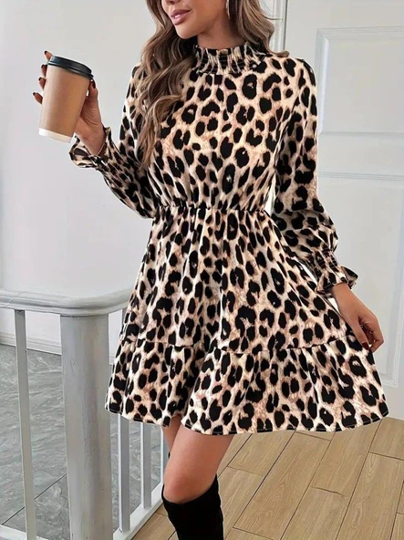 Kadın Uzun Kollu Yarı Balıkçı Yaka Leopar Desenli Modal Mini Elbise ürün görseli 1