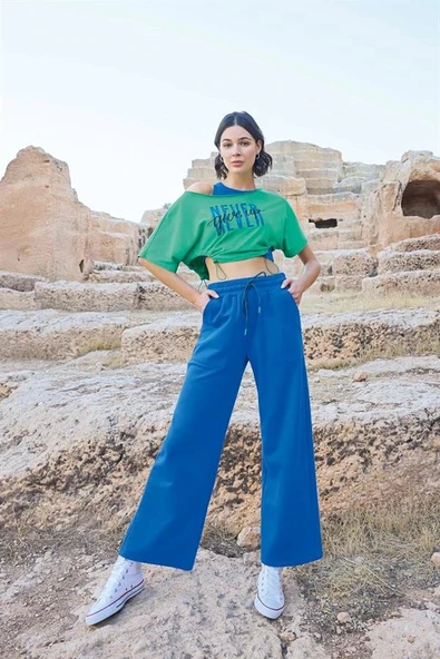 Arias Closet Kısa Kollu "Never Give Up" 3'lü Crop Eşofman Takımı - Resim 5