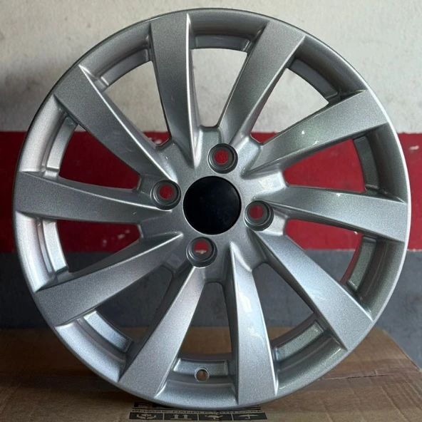 4*100*15*6.5 ET35 CH67.1 SİLVER 15031 TEK JANT ürün görseli 1