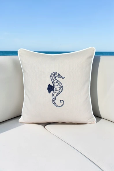 Kırlent Kılıfı 45x45 Marin Nakışlı Deniz Atı Desen Su İtici Outdoor Keten Beyaz Biyeli Tekne Bahçe ürün görseli 1