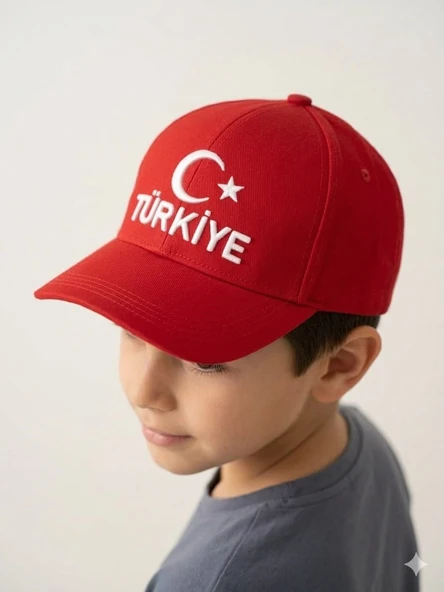 Kitti 9-15 Yaş Ay Yıldız ve Türkiye Nakışlı Çocuk Kep Şapka ürün görseli 1