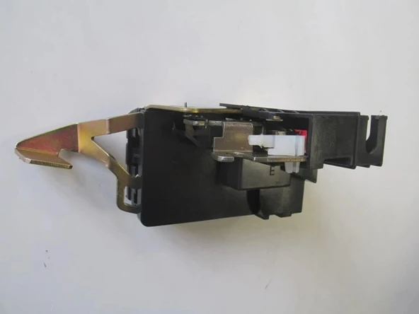 1998-2001 Citroen Jumper Ön Kapı Kilidi Sağ Oem No: 9136.A7 ürün görseli 1