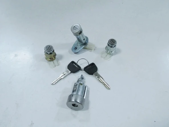 1990-1991 Honda Civic Hb Kontak (3Lü) (Kontak-Kapı-Bagaj) (3Kapı) (Adet) (Oem No:35010Sh4G02) ürün görseli 1
