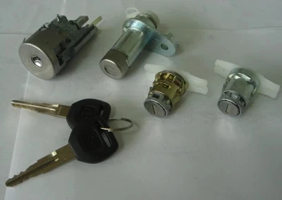 1990-1993 Honda Accord Kontak (3Lü) (Kontak-Kapı-Bagaj) (Adet) (Oem No:35010Sm4F00Za) ürün görseli 1