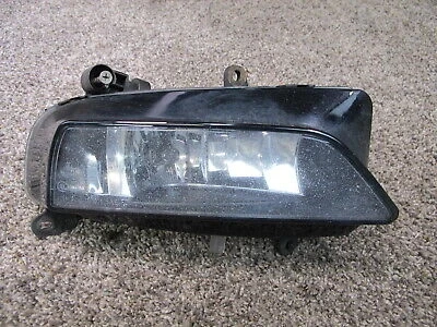 Audi A5 2011-2017 Sis Lambası Sağ (Oem No: 8T0941700D) ürün görseli 1