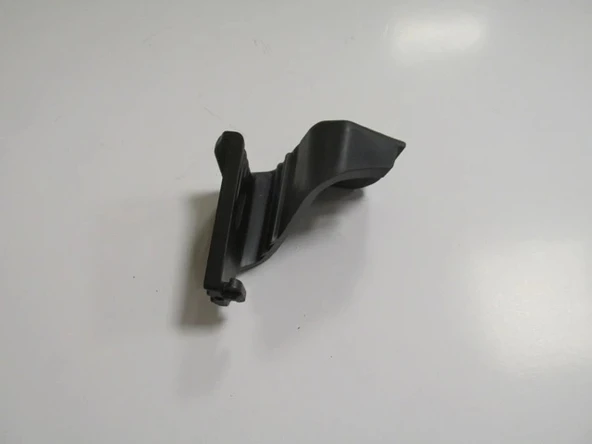 Bmw 3 Serisi 2012-2018 Far Üst Bağlantı Braketi Sol (Lcı) (Plastik Enjeksiyon) (Oem No: 51647285597) ürün görseli 1