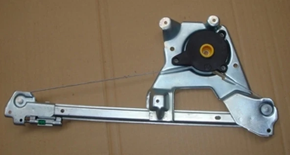 Audi A6 2001-2004 Arka Cam Krikosu Sol Elektrikli - Motorsuz (Tw) (Adet) (Oem No:4B0839461) ürün görseli 1