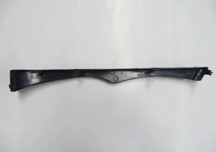 Bmw 3 Serisi Sedan 2002-2005 Far Alt Çıtası Sağ Fıskiye Deliksiz (Tw) (Adet) (Oem No:51137043410) ürün görseli 1