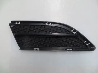 Bmw 3 Serisi 2009-2011 Ön Tampon Panjuru Sağ Siyah (Tw) (Oem No: 51117138418) ürün görseli 1