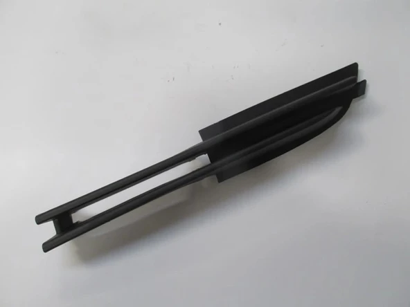 Bmw 3 Serisi Sedan 2002-2005 Sis Lamba Kapağı Sağ Siyah (Tw) (Adet) (Oem No:51117032614) ürün görseli 1
