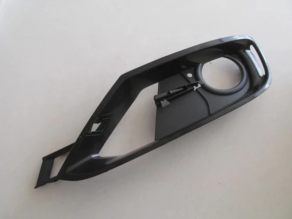 Bmw 3 Serisi 2012-2014 Sis Lamba Kapağı Sol Delikli (Sport Lıne) (Tw) (Oem No: 51117300739) ürün görseli 1