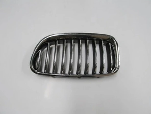 Bmw 5 Serisi 2013-2016 Ön Panjur Sol Nikelajlı (İç Petekleri Siyah) (Tw) (Adet) (Oem No:51137412323) ürün görseli 1
