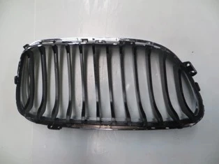 Bmw 3 Serisi 2009-2011 Ön Panjur Sol Nikelajlı - Siyah (Tw) (Oem No: 51137201969) ürün görseli 1