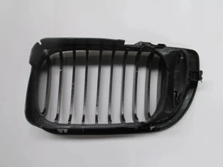 Bmw 3 Serisi Sedan 2002-2005 Ön Panjur Sağ Siyah (Bfn) (Adet) (Oem No:51137042961) ürün görseli 1
