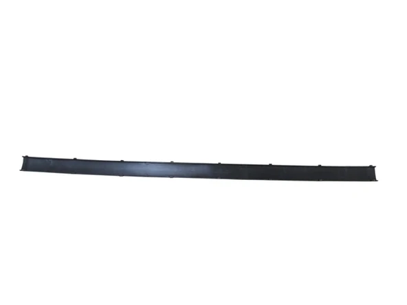 Bmw 3 Serisi Sedan Coupe 1991-1993 Arka Tampon Bandı Orta Siyah (Tw) (Oem No:51121960725) ürün görseli 1