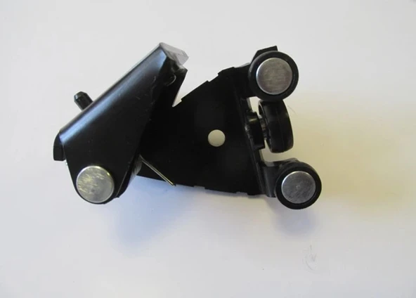 Citroen Berlingo 1996-2003 Sürgülü Kapı Orta Ray Bağlantısı Sağ Oem No: 9034.23 ürün görseli 1
