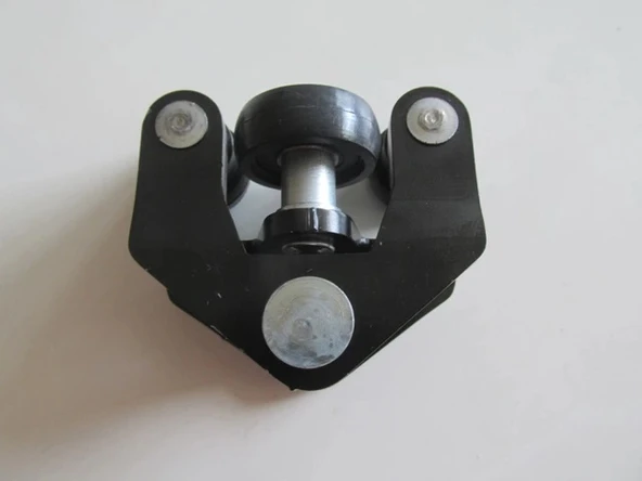 Citroen Berlingo 2004-2009 Sürgülü Kapı Alt Ray Bağlantısı Ucu Sağ - Sol Aynı (Adet) (Oem No: 9034.22) ürün görseli 1
