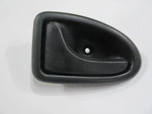 Dacia Logan 2009-2012 Arka Kapı İç Açma Kolu Sol (Pütürlü Siyah) (Oem No: 8200667104) ürün görseli 1