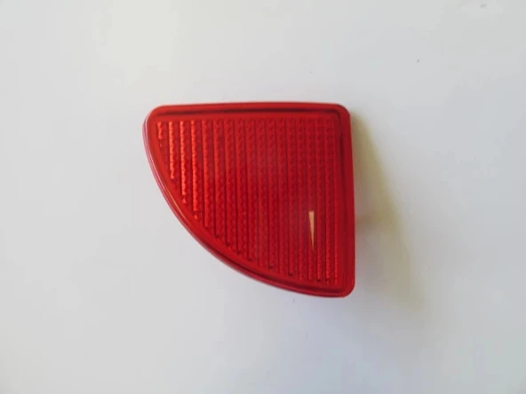 Dacia Logan Mcv 2006-2008 Arka Tampon Reflektörü Sol Kırmızı (Oem No: 7700308719) ürün görseli 1