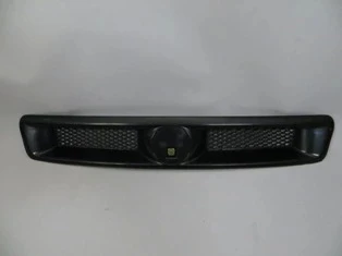 Fiat Albea 2002-2005 Ön Panjur Gri (İç Petekleri Siyah) (Pleksan) (Adet) (Oem No:735456666) ürün görseli 1