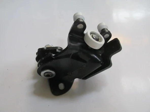 Fiat Ducato 2007-2014 Sürgülü Kapı Orta Ray Bağlantısı Sağ (Oem No: 1344266080) ürün görseli 1