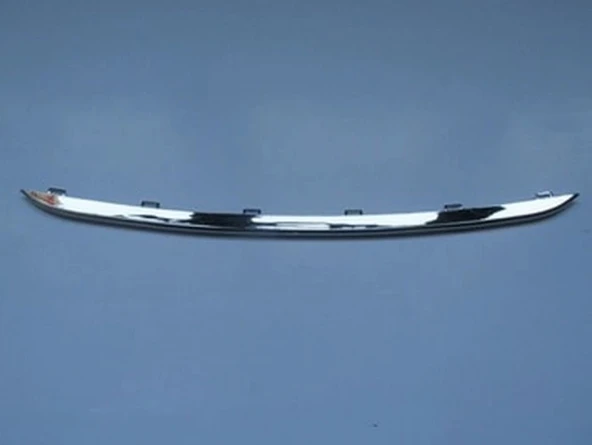 Fiat Linea (2011 Yılında Çıkan Kasa) Ön Panjur Ve Tampon Panjuru Çıtası Nikelajı Uzun (Oem No:735548052) ürün görseli 1