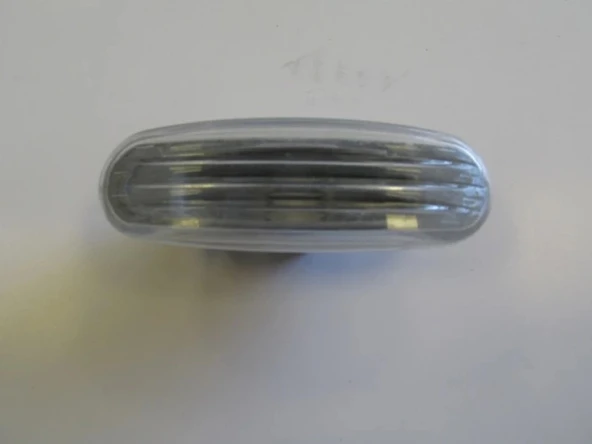 Fiat İdea 2005-2006 Çamurluk Sinyali Beyaz Adet (Oem No: 51717793) ürün görseli 1