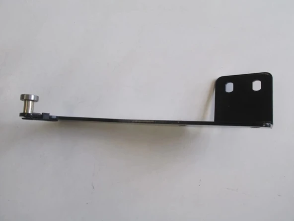 Ford Transit Connect - 2002-2009 Sürgülü Kapı Alt Ray Bağlantısı Sol (Oem No: 2T14 V25000 Ac) ürün görseli 1