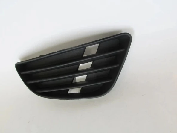 Ford Fiesta 2002-2005 Sis Lamba Kapağı Sağ Siyah Deliksiz (Tyg) (Adet) (Oem No:2S6119952Abyyıf) ürün görseli 1