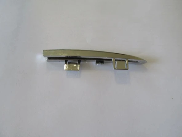 Fiat Linea 2012-2017 Sis Lamba Kapağı Alt Nikelajı Sol (Oem No: 735548056) ürün görseli 1