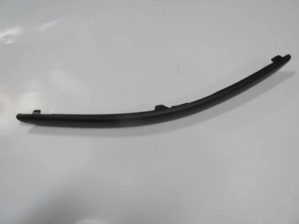 Ford Focus Sedan 2002-2005 Ve Hatchback Ön Tampon Bandı Sağ Siyah (Tüv)(Tyg) (Adet) (Oem No:2M51173 Serisi 9Ac) ürün görseli 1