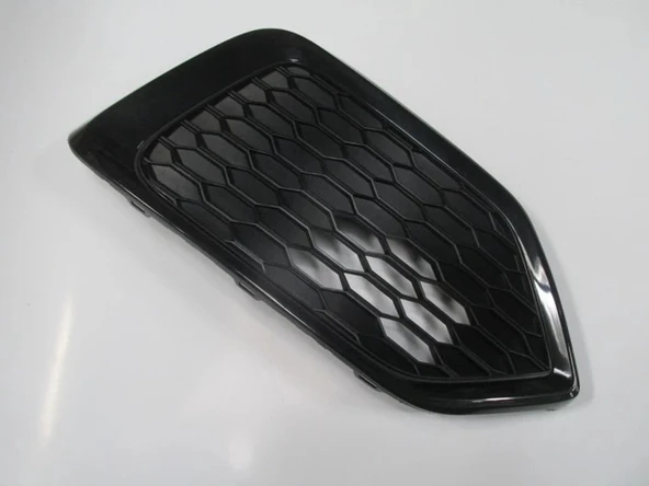 Honda Civic Hatchback 2016-2018 Sis Lamba Kapağı Sağ Deliksiz (Oem No:71103Tgga00) ürün görseli 1