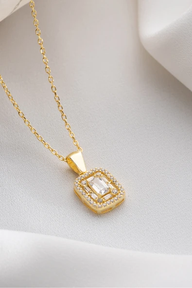 Two Arts Jewelry Kadın 925 Ayar Gümüş Kare Baget Taşlı Zirkon Kolye | Hediye Kutusunda Altın 45 cm ürün görseli 1