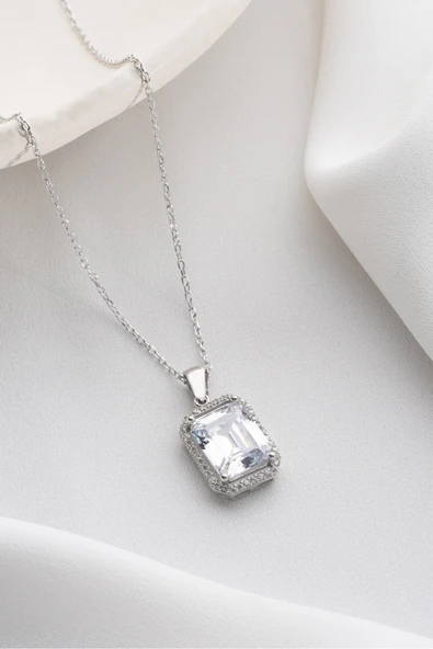 Two Arts Jewelry Kadın 925 Ayar Gümüş Dörtgen Kesim Zirkon Taşlı Kolye | Hediye Kutusunda Gümüş 45 cm ürün görseli 1