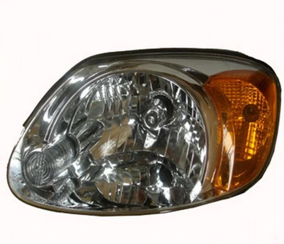 Hyundai Accent Admire 2003-2005 Far Lambası Sol Elektrikli - Motorsuz Sarı Sinyalli (Famella) (Adet) (Oem No:9211025530) ürün görseli 1