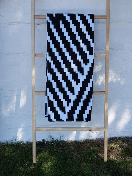 Kadife Renkli Desenli 100x150 cm Plaj & Banyo Havlusu ürün görseli 1
